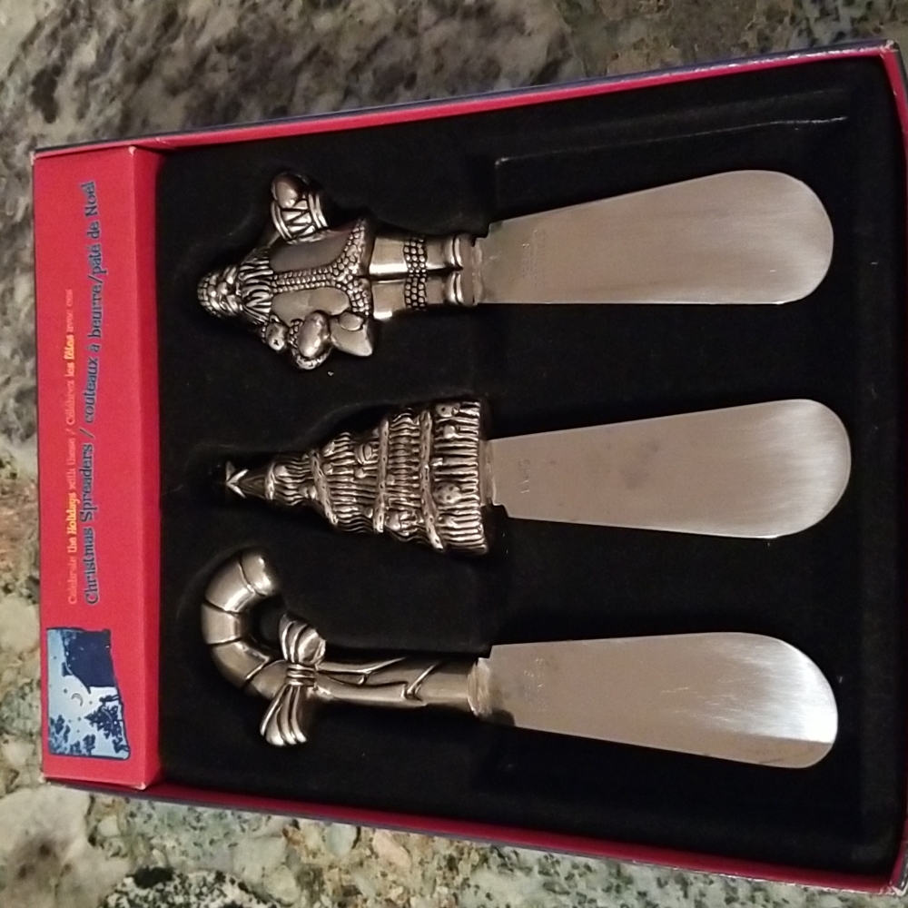 Christmas Spreaders